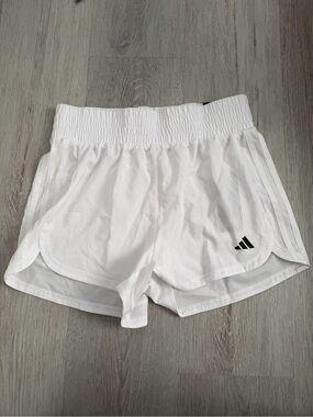 Adidas training shorts womens small brand new high rise
